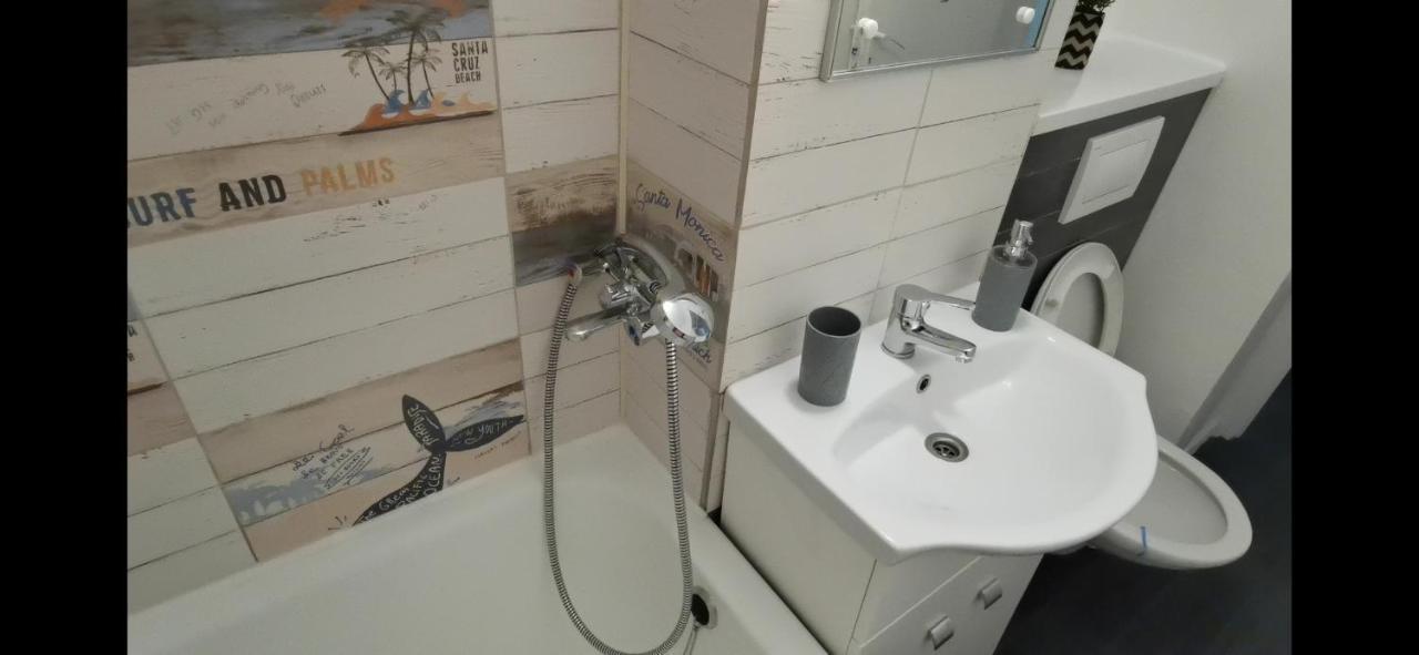Apartamentul Lui Matei 콘스탄차 외부 사진